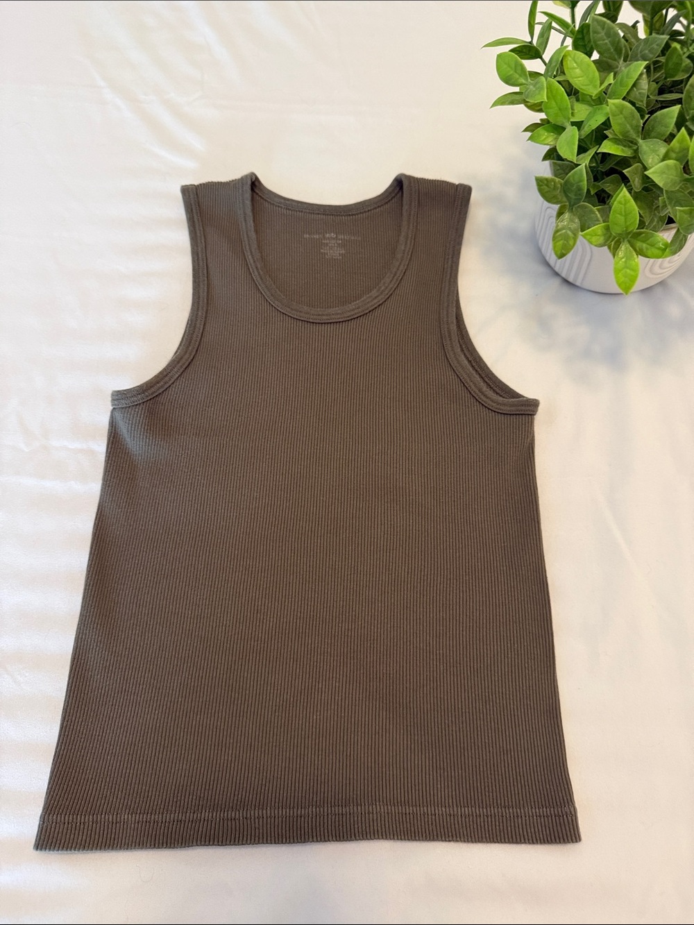 Brandy Melville Brown Ribbed Tank Top